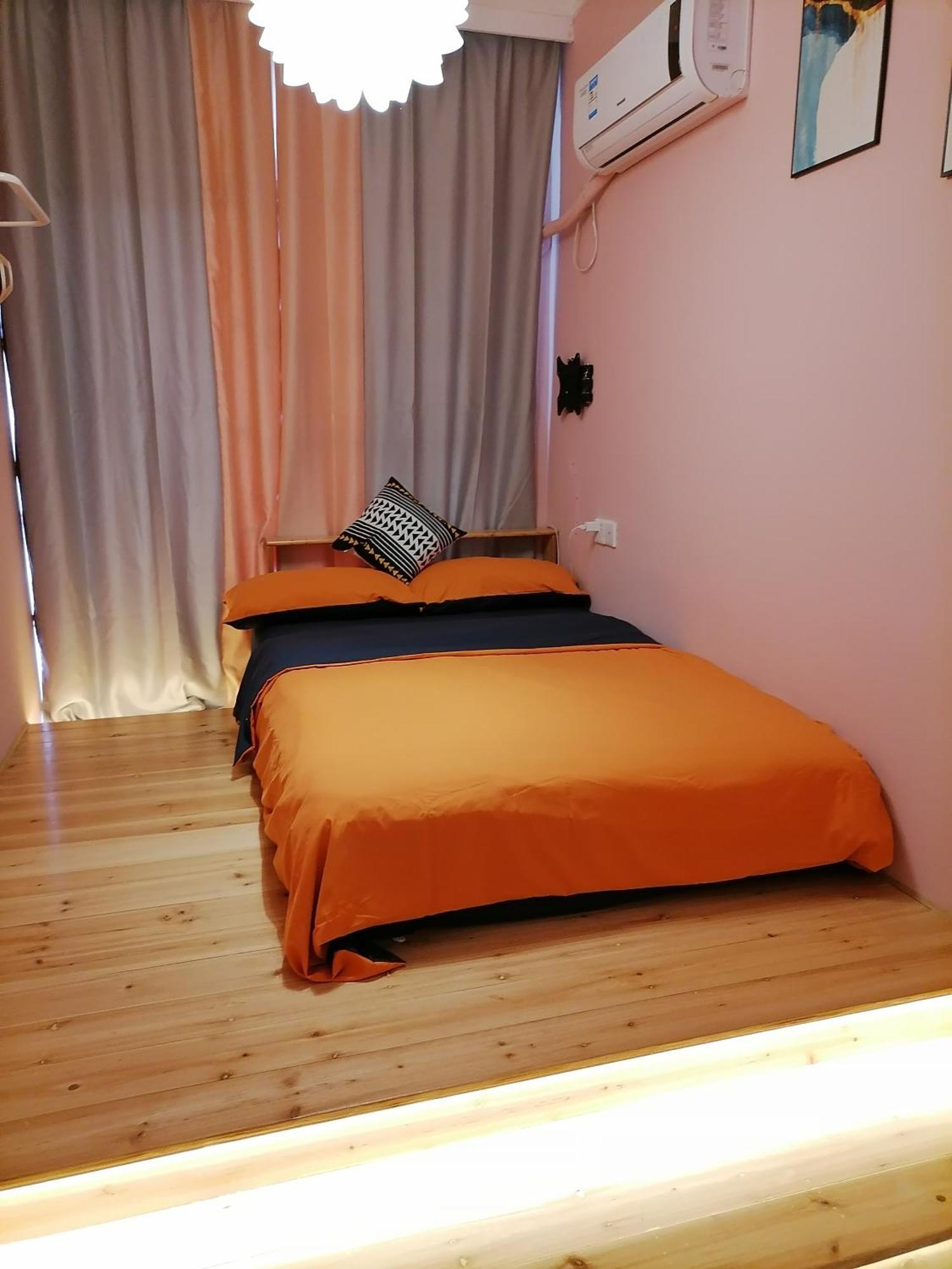 Lazzy Inn Янгшуо Екстериор снимка